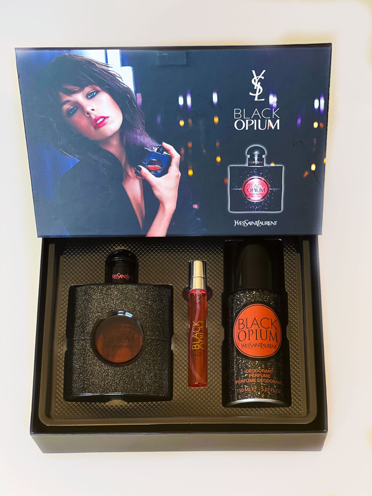 Подаръчен комплект Yves Saint Laurent Black Opium