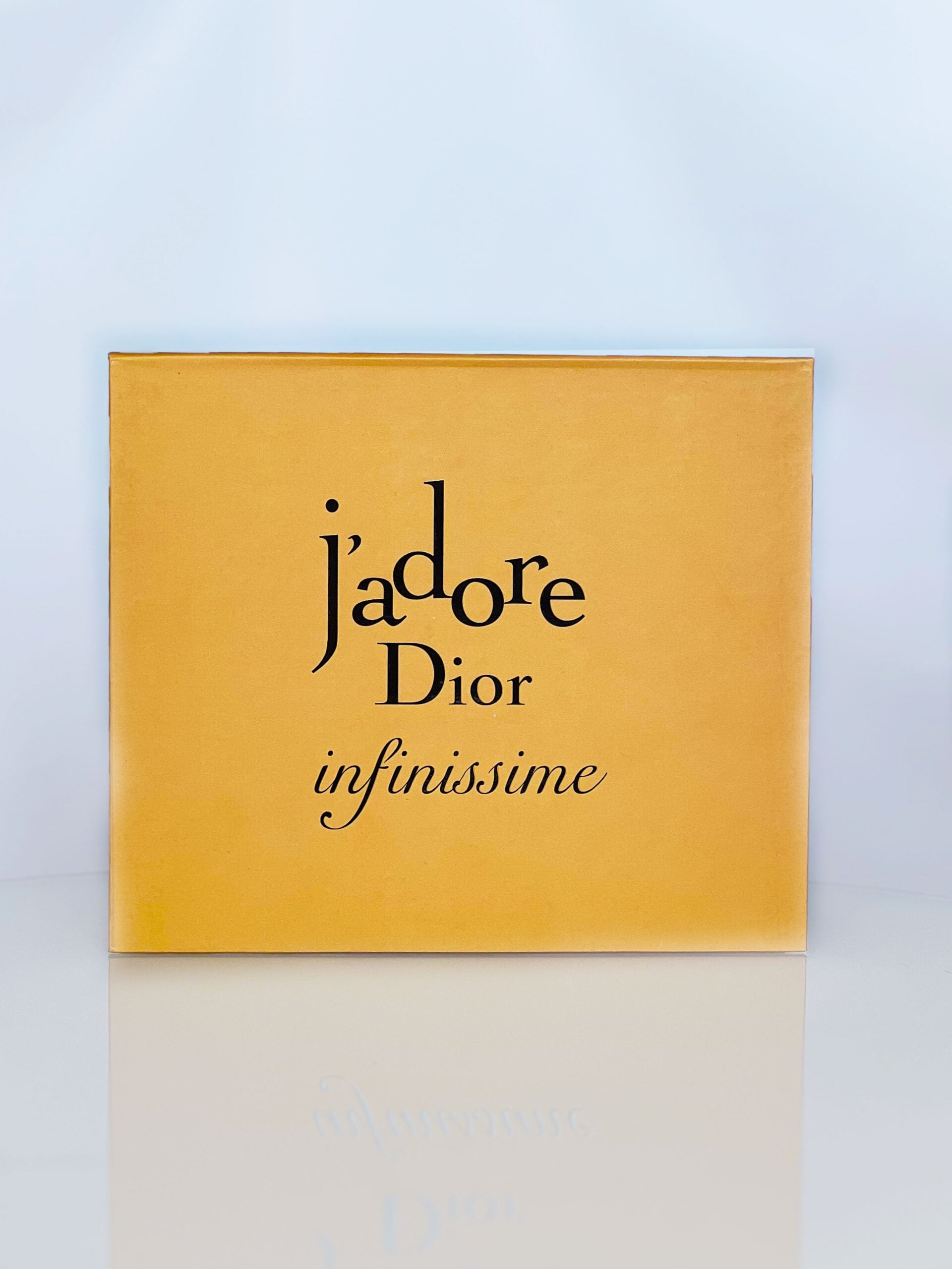 Подаръчен комплект J’adore Dior- дамски – Луксозен парфюм | LuxyAroma
